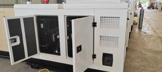 Autodémarrage 50KW Dongfeng Kangmingsi 63KVA générateur diesel mis en place pour la demande des clients