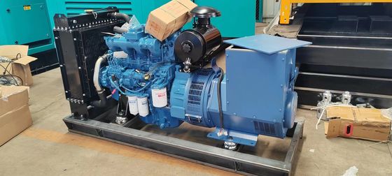 Générateur diesel refroidi à l'eau de 50 kW avec certification ISO9001 et commutateur automatique