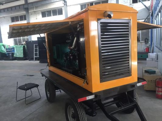 Commutateur automatique 120KW Dongfeng Kangmingsi générateur diesel ensemble remorque avec abri contre la pluie