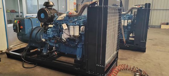 Contrôle du démarrage automatique Générateur diesel Yuchai de Guangxi 400KVA 320KW pour une sauvegarde d'urgence