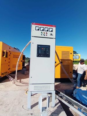 1500 tours par minute 600 kW auto-démarrage du générateur de type mobile Cummins pour une grande alimentation de secours