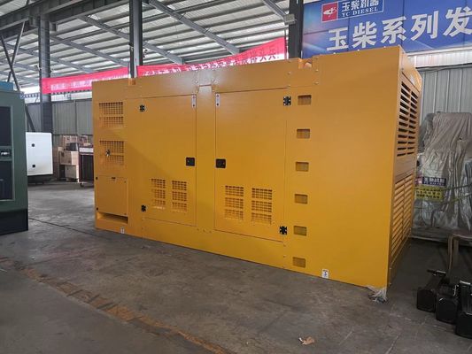 Système de commande de démarrage automatique de 1500 tours par minute 625 KVA 900A pour le groupe électrogène diesel CUMMINS