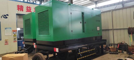 1800 RPM Demande du client 500KVA Weichai Mobile Trailer générateur de haut-parleur silencieux