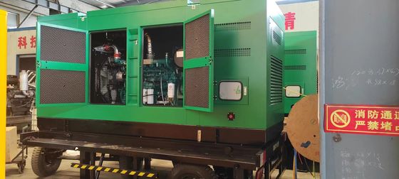 1800 RPM Demande du client 500KVA Weichai Mobile Trailer générateur de haut-parleur silencieux