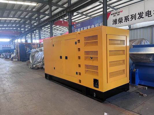 Système de refroidissement à l'eau Générateur diesel Yuchai de 300 kW
